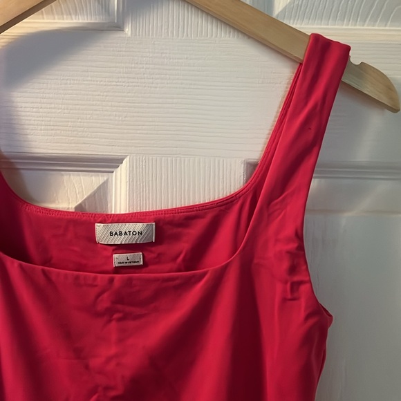 Babaton bright pink square neck bodysuit - Picture 2 of 2